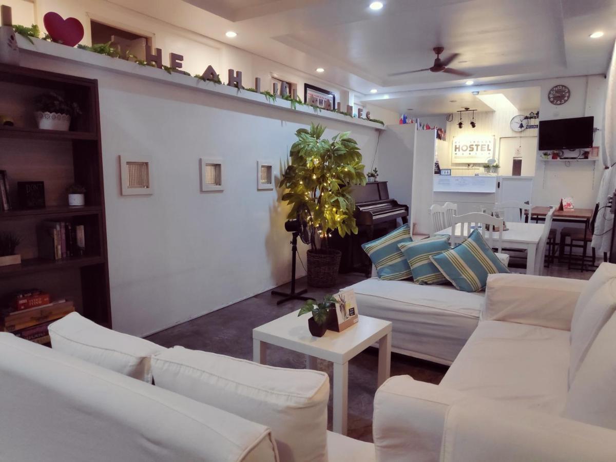 Crossroads Hostel Manila Mandaluyong Dış mekan fotoğraf