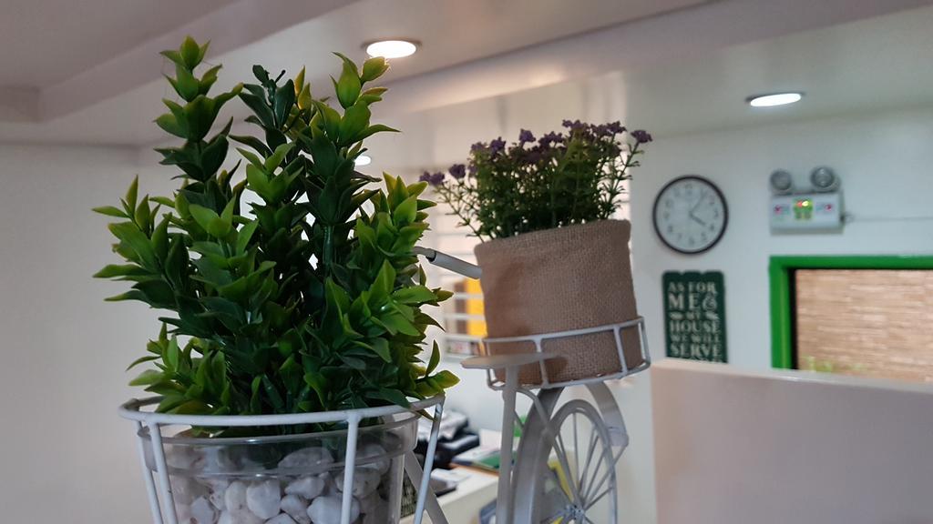 Crossroads Hostel Manila Mandaluyong Dış mekan fotoğraf